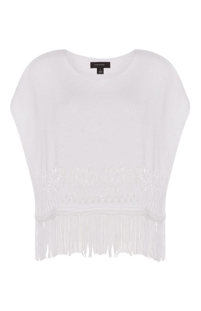 Top de ganchillo y bajo con flecos blanco