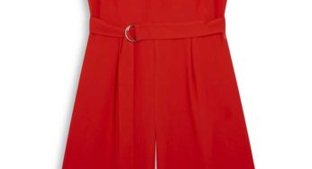 Mono falda pantalón rojo con cinturón