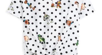 Blusa de toy story anudada delante