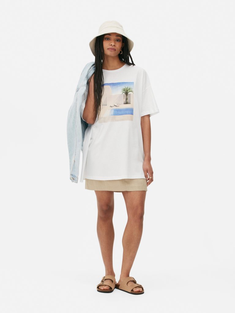 Ropa playa mujer primark - Camiseta extragrande con estampado de playa2